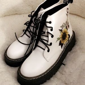 Women’s white platform shoes with personal artwork